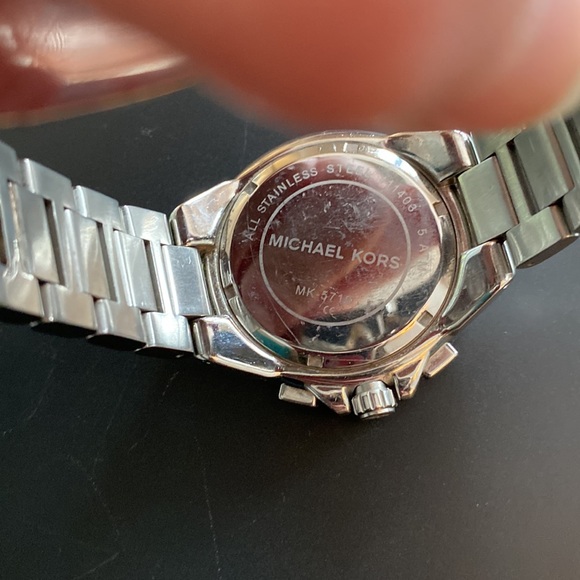 Michael Kors stainless steel silver chronograph watch - Picture 5 of 7